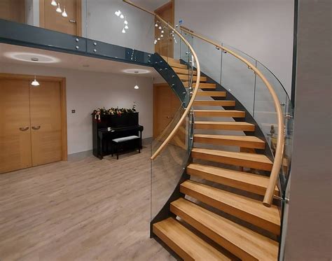 Spiral Staircases - Zakuna