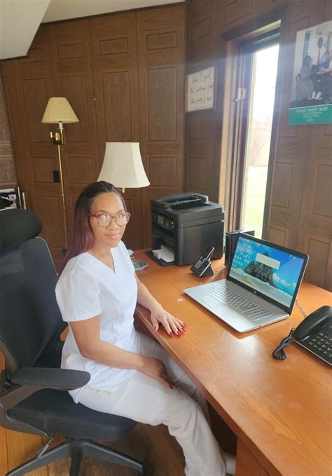 About — CRESCENT HILL RETIREMENT