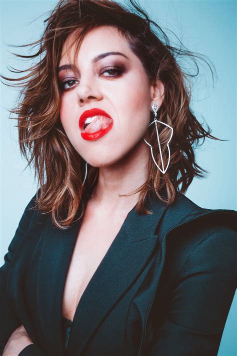 Aubrey Plaza - Tongue : r/SexyWomanOfTheDay