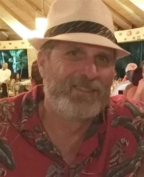 Obituary and Memorial Tributes for David Scott