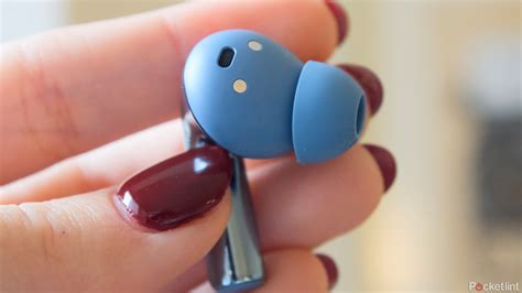 Why I chose OnePlus Buds 3 over AirPods Pro 2