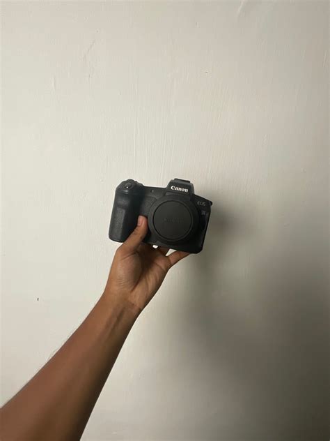 Canon eos R, Photography, Cameras on Carousell