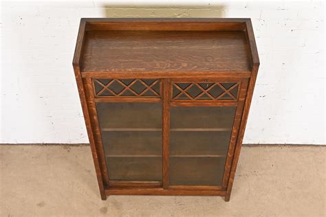 Stickley Brothers Style Antique Mission Oak Arts and Crafts Bookcase