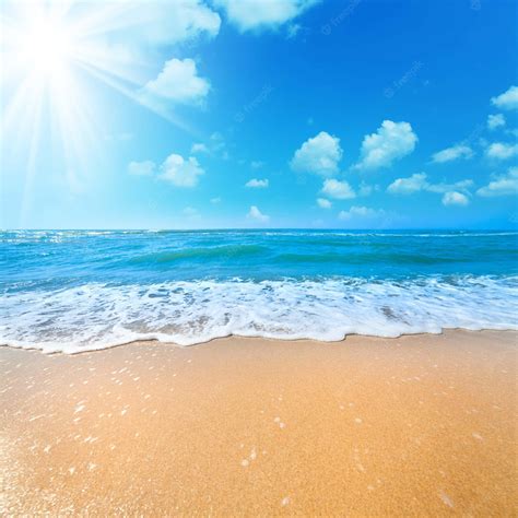 Download Enjoy a Blissful Summer Beach Day | Wallpapers.com