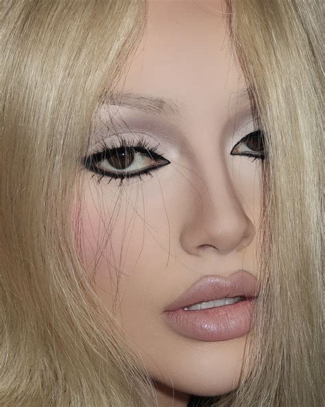 Pin by LeoNela Salabarria on 💄Makeup ideas in 2025 | Makeup inspiration ...