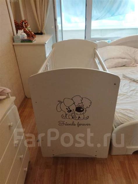 Детская кроватка с маятником и матрасиком, б/у, в наличии. Цена: 7 900 ...