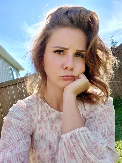 Am I too cute for porn? : r/TooCuteForPorn