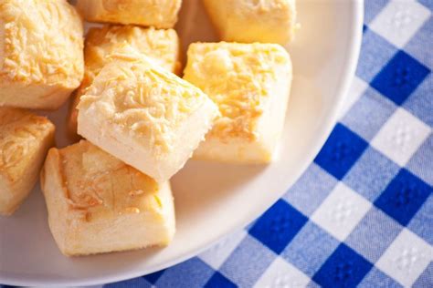 Abbahagyhatatlan sajtos, sós kocka: fantasztikusan omlós lesz | Recipe ...