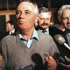 Antero Holmilan näkökulma | Mihail Gorbatshov: mies, myytti ja historia ...