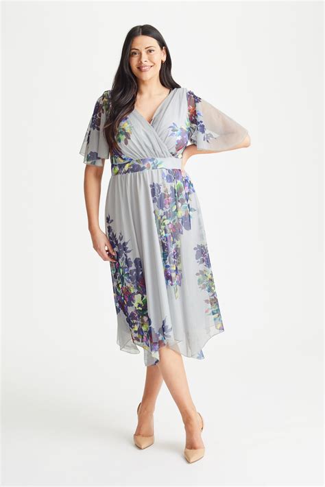 Julie Silver Multi Hanky Hem Dress – Scarlett & Jo