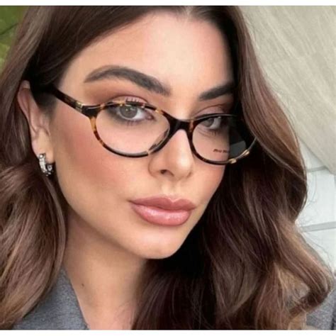 Armação Miu Miau Para Grau Oval Tartaruga - R$ 2.000 | Óculos feminino