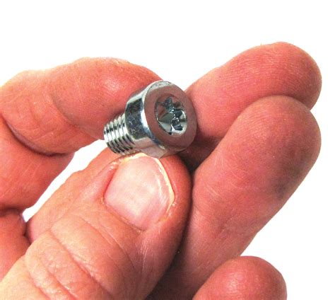 Transmission Drain Plug - LR2, Evoque 5-Door - LR002908