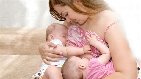 Discover The Extra Nutrition You Need In Your Breastfeeding Twins Diet