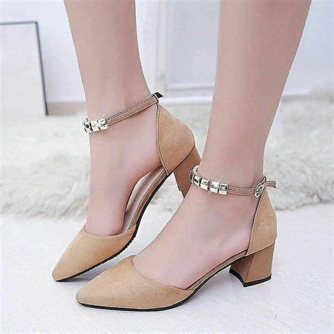 Туфли с открытой пяткой и закрытым носом с чем носить - 91 фото