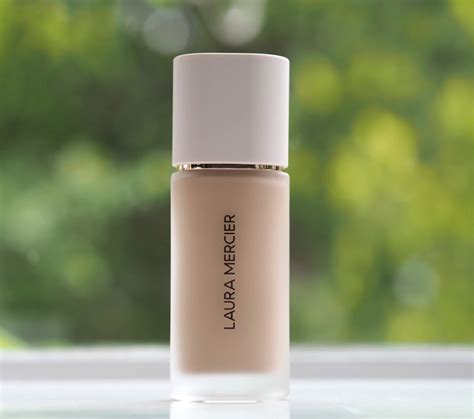 Laura Mercier Actual Flawless Weightless Perfecting Basis - inside.wales