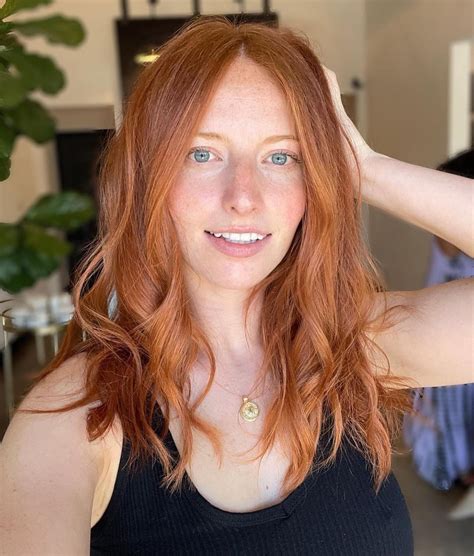 Learn how to pick hair shades for warm skin tones easily 31