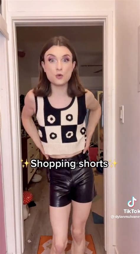 Caitlyn Jenner slams trans activist Dylan Mulvaney