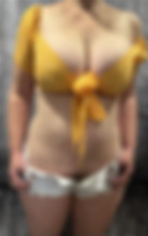 Happy hump day!!! : r/BushLovers