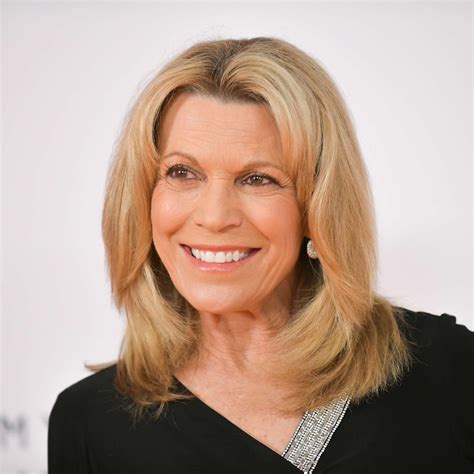 Vanna White wears Christian Siriano dress as designer competes on