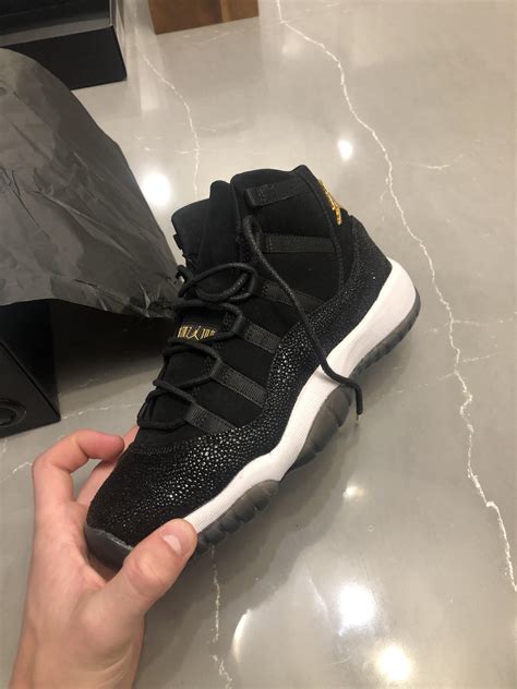 can anyone id these 11’s? women’s sizes if it helps : r/Sneakers