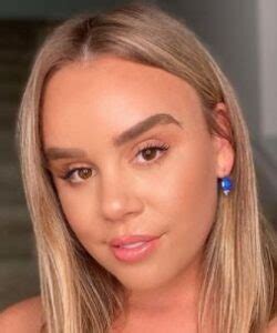 Alexis AdamsBiography, Age, Height, Family, Wiki & More