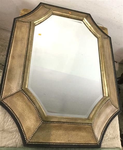 Lot - Hanging Wall Mirror