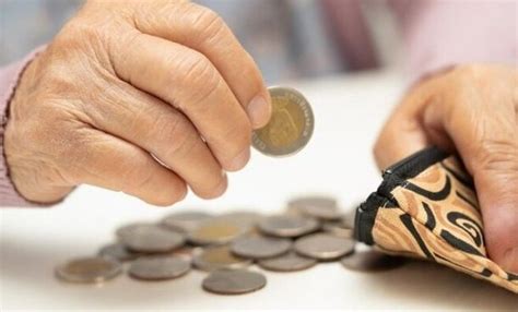 Минтруд предложил увеличить прожиточный минимум до 17,7 тыс. в 2025 ...