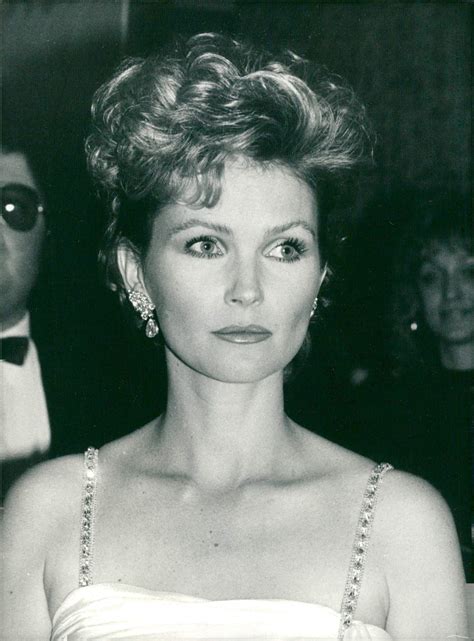 Fiona Fullerton
