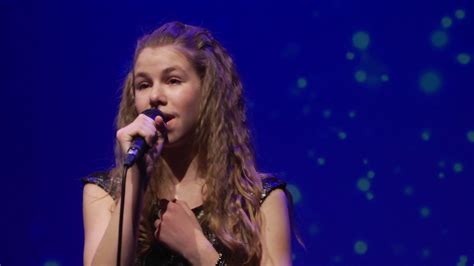 Софья Лозина / Sophi Lozina cover Billy Joel - Honesty - YouTube