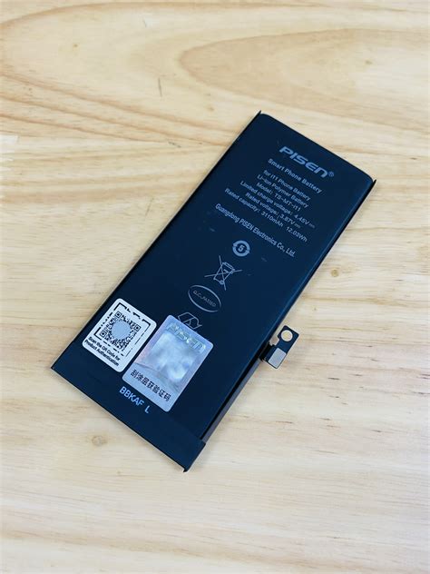 THAY PIN PISEN CHÍNH HÃNG IPHONE 11