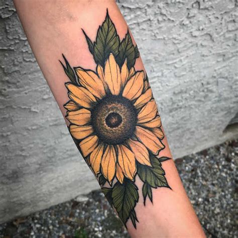 Tatuaggio Girasole: Significato, Idee e Foto - Tatuaggio.co