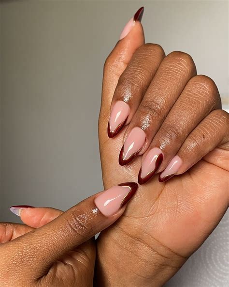 13 Stunning Homecoming Nails Ideas | Mummy Time