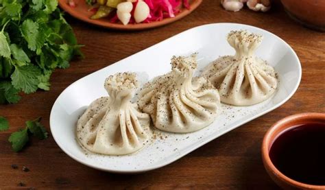 Pin by Станислав Баев on Пельмени | Food, Vegetables, Garlic
