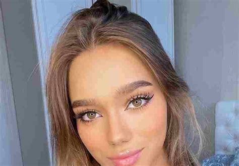 Seltin Sweety Age, Bio, Height, Networth, Birthday, Boyfriend, Wiki ...