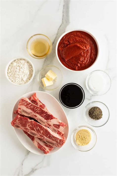 Slow Cooker Beef Short Ribs - The Kitchen Magpie