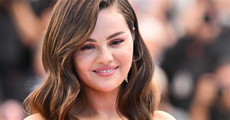 Selena Gomez: How She's Redefining Success - 6qta8n9