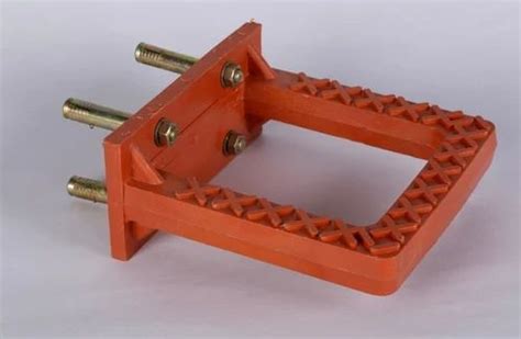comfort rubber water tank foot rests size  mm  mm  mm