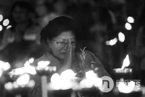 Гэрэлт зул өргөх ёслол 11 дэх жилдээ болов | News.MN