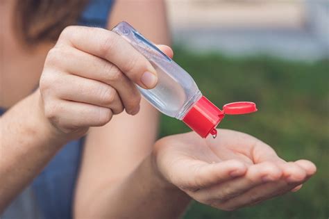 Does Alcohol Kill Germs and Disinfect or Clean Hands? Make It Yourself