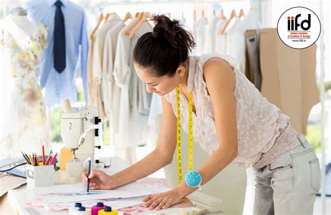 INDIAN INSTITUTE OF FASHION AND DESIGN - IIFD