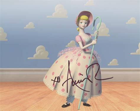 Annie Potts Signed 8x10 Photo – TopPix Autographs