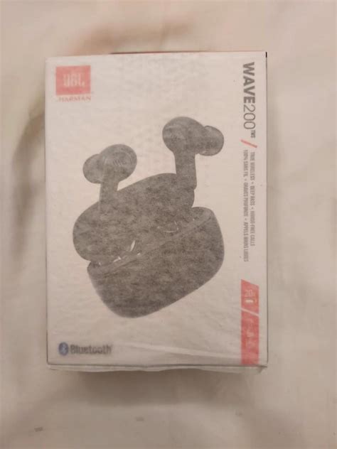 JBL Wave 200 TWS, Audio, Earphones on Carousell