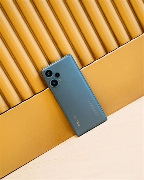 POCO on Twitter: "#POCOF5 a vibrant blue for our blue lovers💙 https://t ...