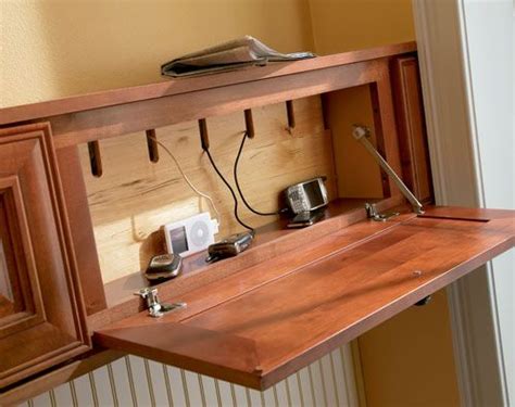 charging station | Diy storage bench, Drop zone, Mudroom