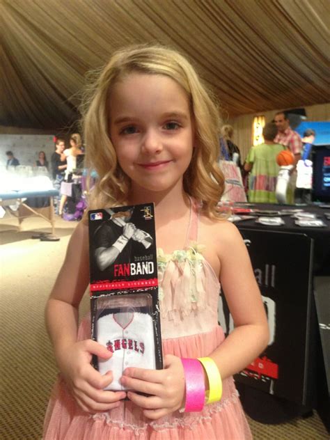 Sweet McKenna Grace of "The Young and the Restless" shows off her #