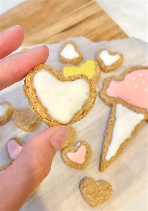 how to make dog treats with icing