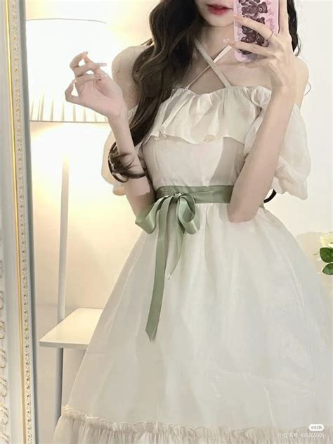 Váy tiểu thư quý tộc | Váy xinh cute, Đầm đi chơi