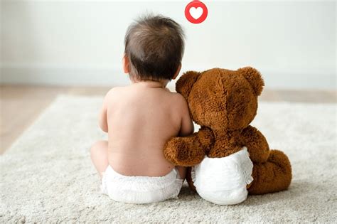 Quando Bebe Começa A Sentar - Quando o bebê começa a se sentar: com e sem apoio - Vitat