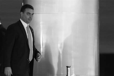 Flavio Bolsonaro Bis 7