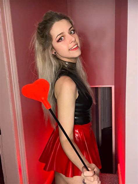 MistressMercyxox on Twitter: "Felt cute, might steal your soul later #